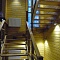 Лестница на несущих балках из Дуба
